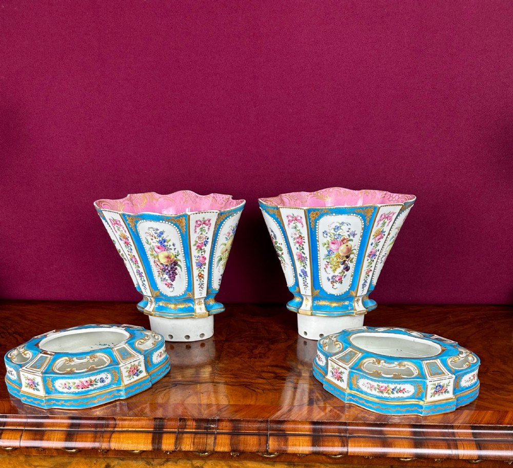 Pair of sectional vases, circa 1890 View V
