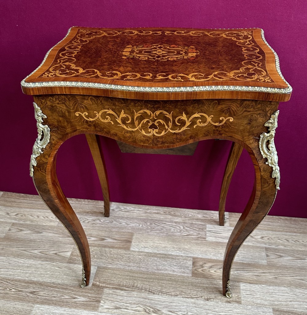 Victorian walnut.Dressing / Sewing /side Table. Circa 1875.
Work table. Sewing table  View VIII