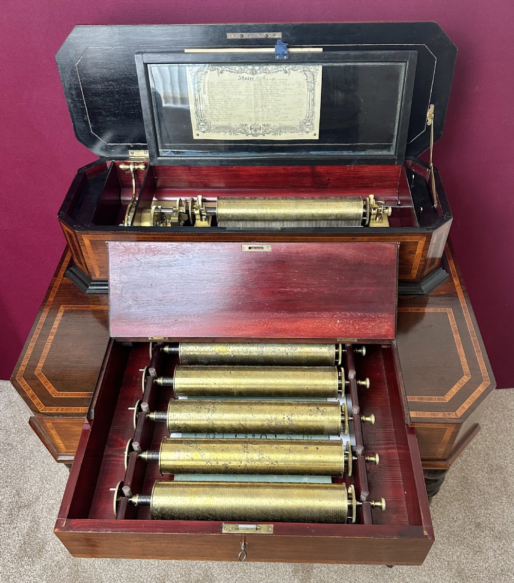 Interchangeable Music Box circa 1890.36 Airs Musical box View VII