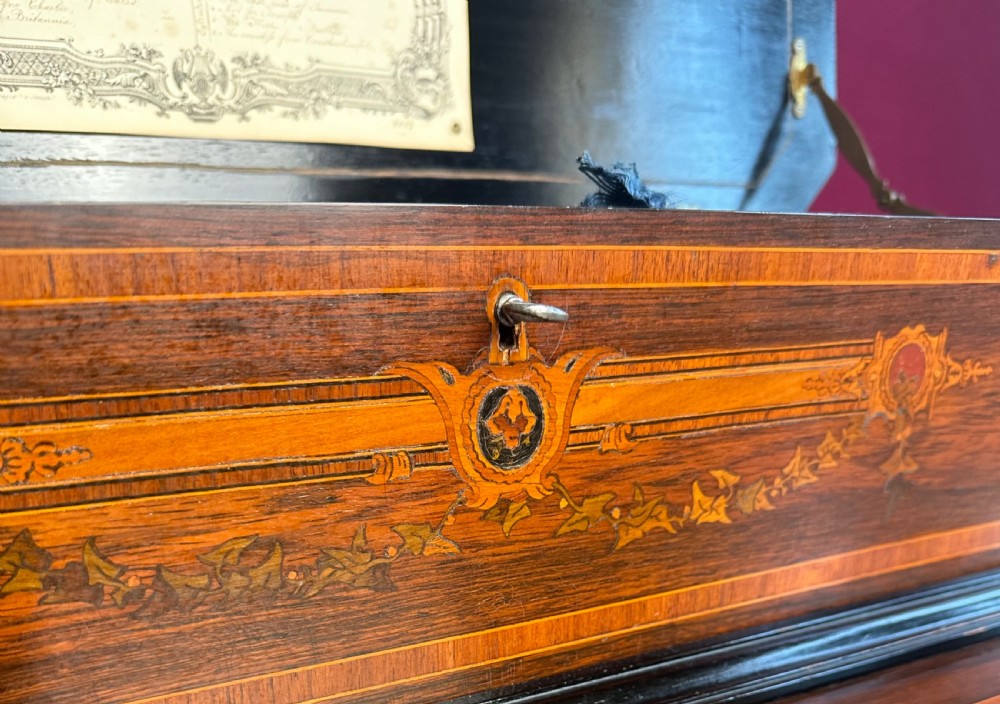 Interchangeable Music Box circa 1890.36 Airs Musical box View IX