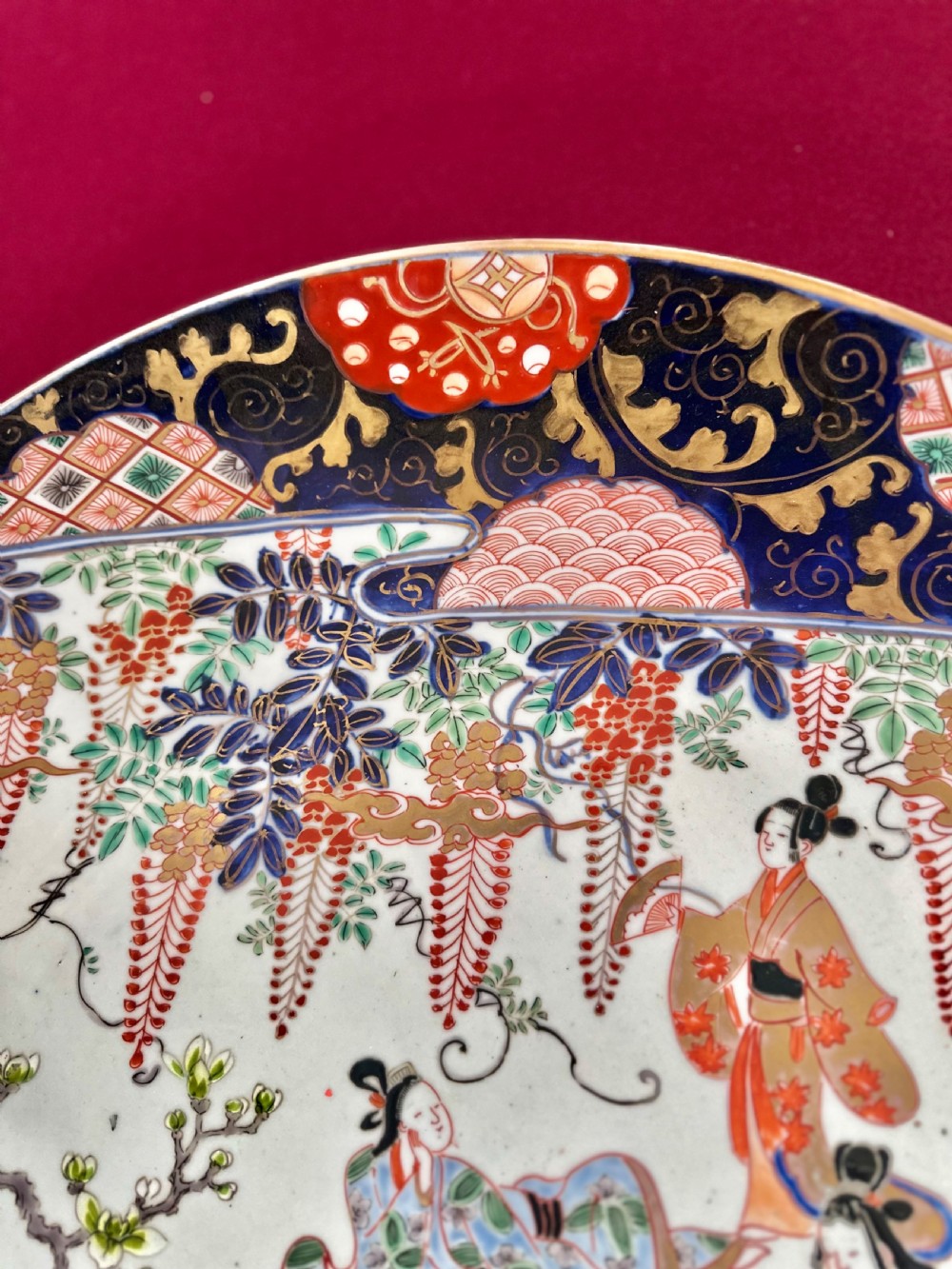 Good and large IMARI charger View IV
