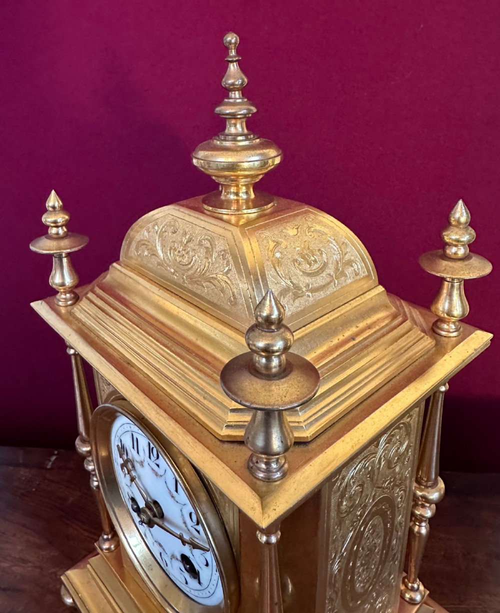 French striking mantle Clock circa 1880 View VII