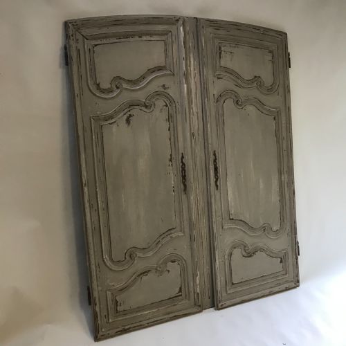 PAIR OF FRENCH PAINTED DOORS - ADDITIONAL PHOTO 2