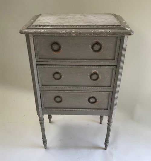 FRENCH DECORATIVE CHEST OF DRAWERS - ADDITIONAL PHOTO 1
