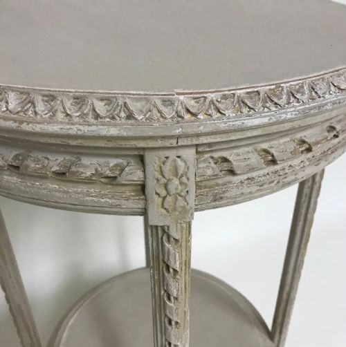 FRENCH DECORATIVE TABLE - ADDITIONAL PHOTO 1