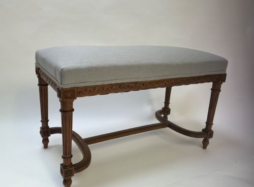 FRENCH DECORATIVE CARVED STOOL - ADDITIONAL PHOTO 7
