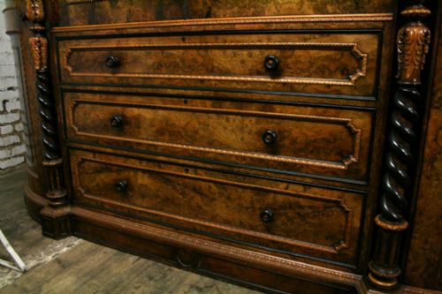 AYTON CASTLE BURR WALNUT WARDROBE AND DRESSING TABLE - ADDITIONAL PHOTO 6