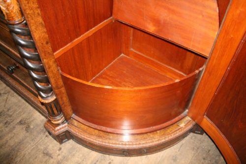 AYTON CASTLE BURR WALNUT WARDROBE AND DRESSING TABLE - ADDITIONAL PHOTO 9