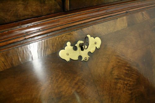 GEORGE II WALNUT BUREAU BOOKCASE - ADDITIONAL PHOTO 5