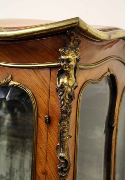 FRENCH KINGWOOD VITRINE CABINET - ADDITIONAL PHOTO 2
