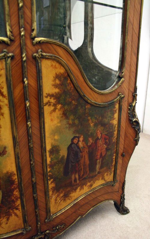 FRENCH KINGWOOD VITRINE CABINET - ADDITIONAL PHOTO 7