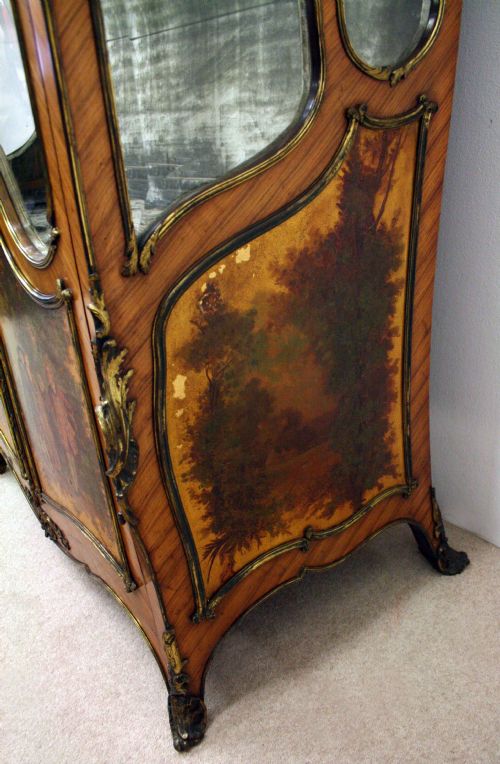 FRENCH KINGWOOD VITRINE CABINET - ADDITIONAL PHOTO 9