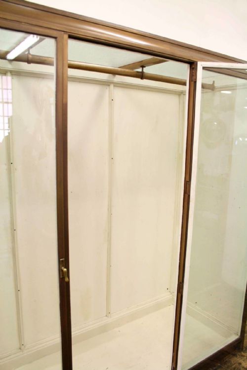 EX JENNERS OF EDINBURGH BRONZE 3 DOOR DISPLAY CABINET OR A UNIQUE WARDROBE - ADDITIONAL PHOTO 7