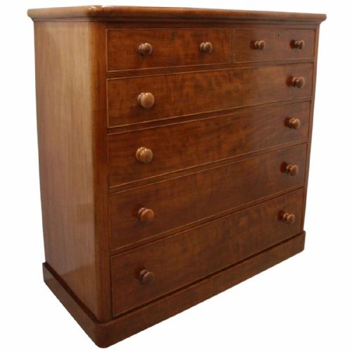 Large Victorian Mahogany Chest of Drawers