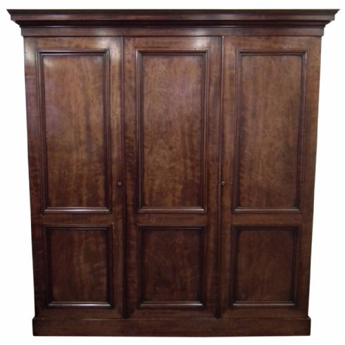 Late Georgian Mahogany 3 Door Wardrobe