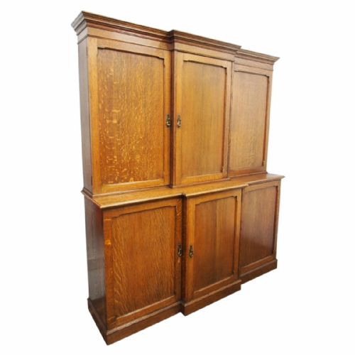 Victorian Oak Breakfront Bookcase
