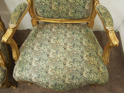 PAIR OF LOUIS XV CARVED AND GILTWOOD ARMCHAIRS - ADDITIONAL PHOTO 7