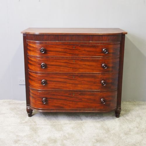 fig 1. Scottish Mahogany Chest of Drawers by Gordon and Watson, Ayr