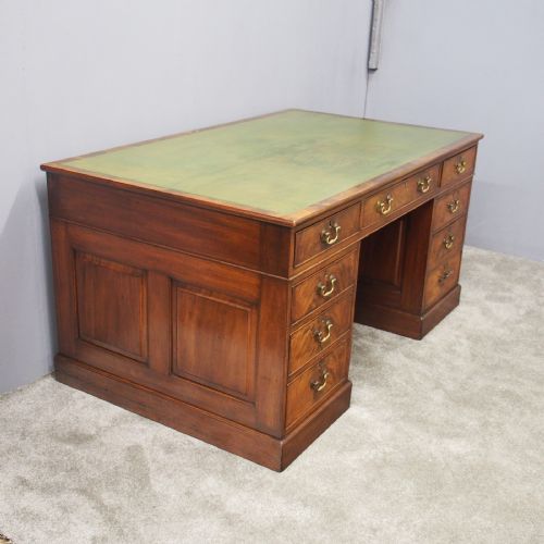 Georgian Style Mahogany Partners Desk

