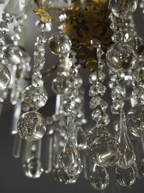 GLASS AND GILDED BRASS 2 TIER CHANDELIER - ADDITIONAL PHOTO 5