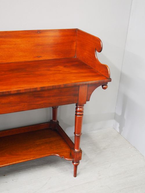 MATCHED PAIR OF A WASH STAND AND WRITING TABLE - ADDITIONAL PHOTO 2