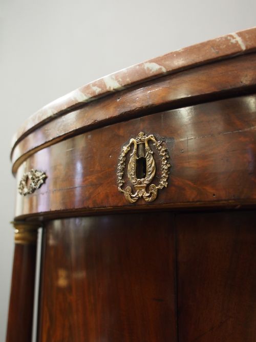 FRENCH EMPIRE MAHOGANY AND MARBLE SIDE CABINET - ADDITIONAL PHOTO 11