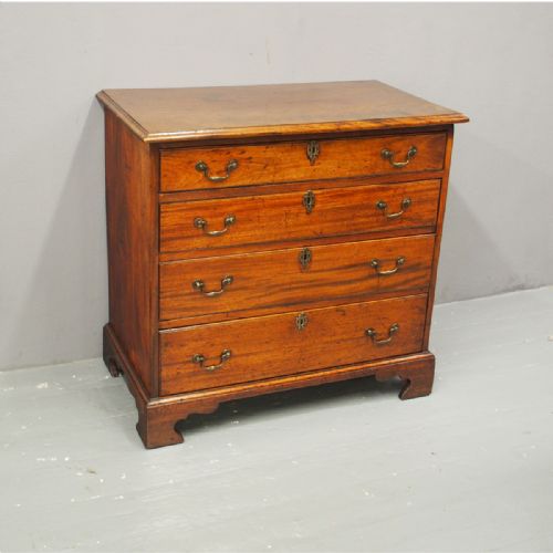 George III Mahogany Chest of Drawers