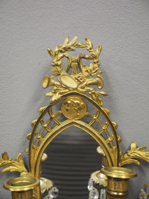 PAIR OF MIRRORED ORMOLU AND CRYSTAL WALL SCONCES - ADDITIONAL PHOTO 4