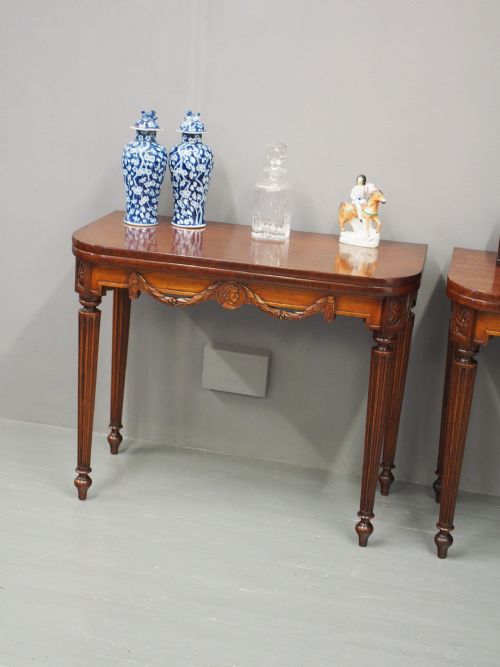 PAIR OF WILLIAM IV MAHOGANY FOLDOVER CARD TABLES - ADDITIONAL PHOTO 1