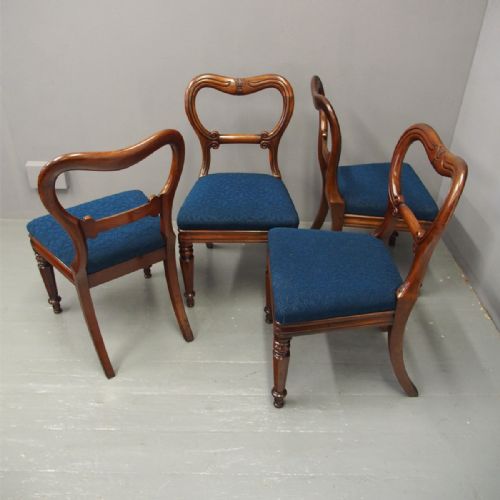 
Set of 4 William IV Carved Mahogany Dining Chairs
