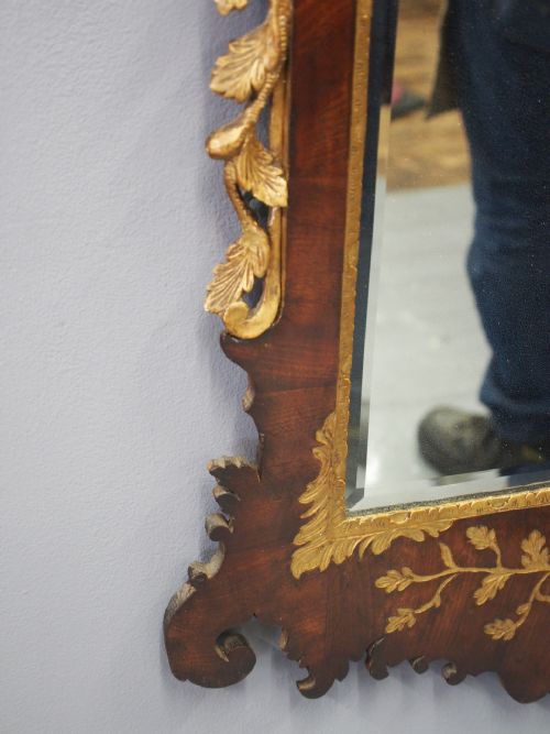 GEORGIAN CHIPPENDALE STYLE MAHOGANY AND GILTWOOD WALL MIRROR - ADDITIONAL PHOTO 10