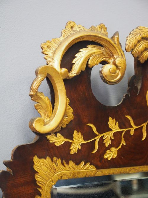 GEORGIAN CHIPPENDALE STYLE MAHOGANY AND GILTWOOD WALL MIRROR - ADDITIONAL PHOTO 11