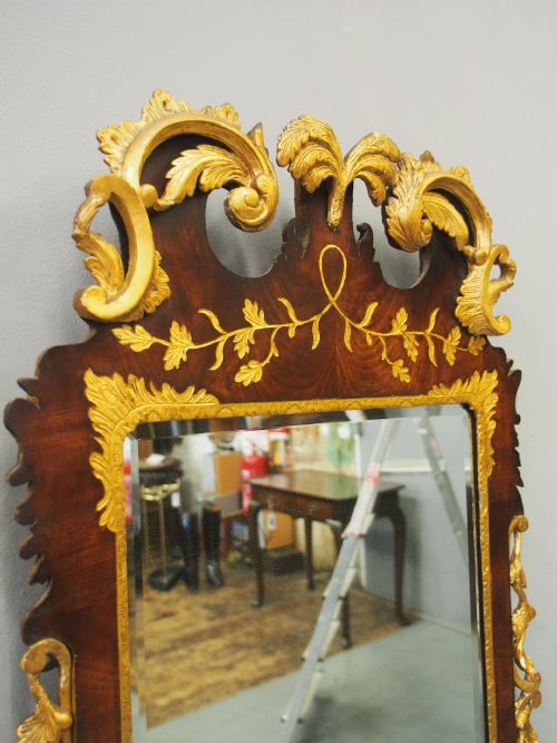 GEORGIAN CHIPPENDALE STYLE MAHOGANY AND GILTWOOD WALL MIRROR - ADDITIONAL PHOTO 14