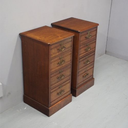 Pair of Victorian Italian Walnut Bedside Lockers