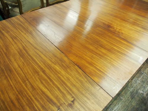 GEORGE IV MAHOGANY DINING TABLE - ADDITIONAL PHOTO 2
