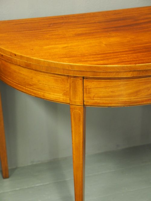 PAIR OF GEORGE III MAHOGANY FOLD OVER TEA TABLES - ADDITIONAL PHOTO 1