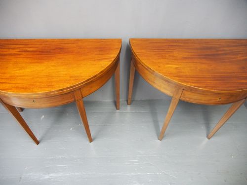 PAIR OF GEORGE III MAHOGANY FOLD OVER TEA TABLES - ADDITIONAL PHOTO 2