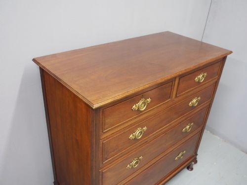 MAHOGANY CHEST OF DRAWERS IN STYLE OF MORISON CO - ADDITIONAL PHOTO 4