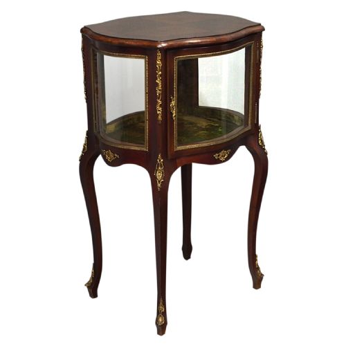 French Serpentine Vitrine / Display Cabinet