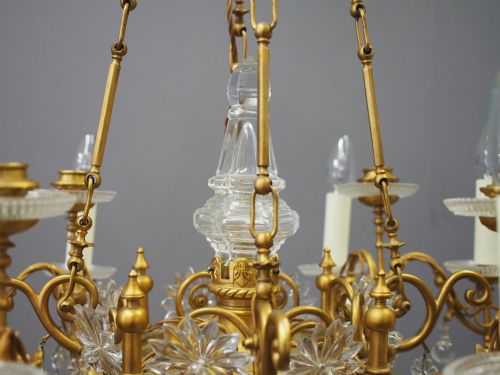 GLASS AND GILDED BRASS CHANDELIER - ADDITIONAL PHOTO 4