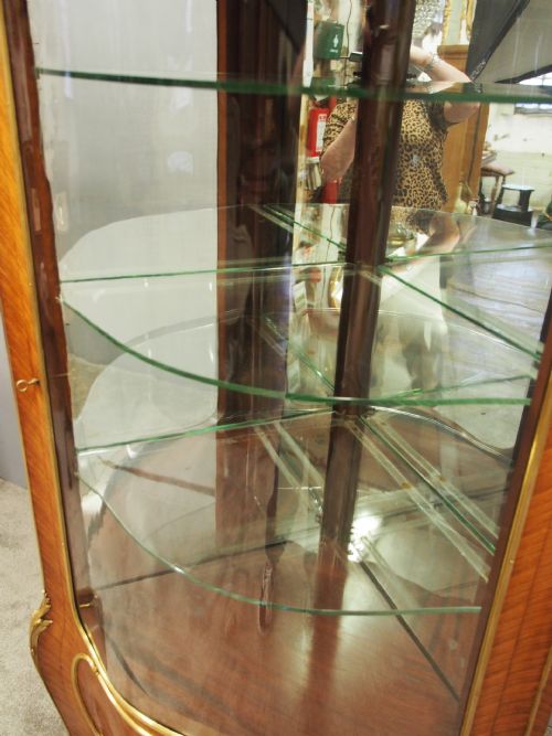 VICTORIAN KINGWOOD BOMBE SHAPED CORNER VITRINE - ADDITIONAL PHOTO 7