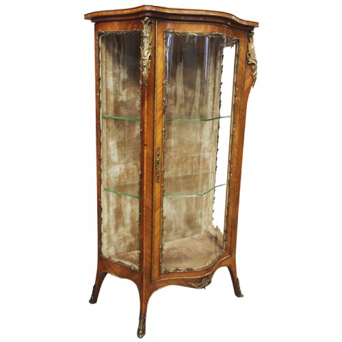 FRENCH ROSEWOOD VITRINE BY THOMAS JUSTICE SONS