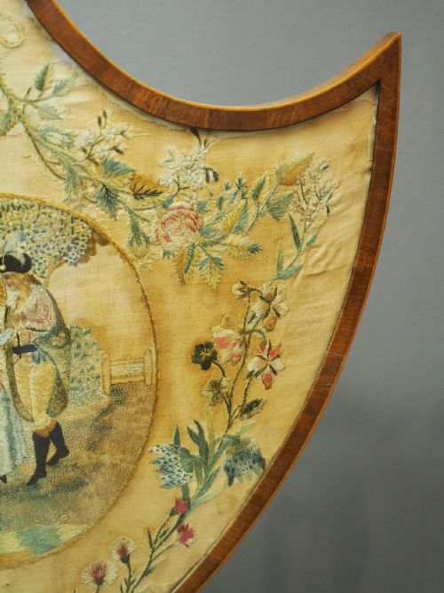 PAIR OF LATE GEORGE III MAHOGANY POLE SCREENS - ADDITIONAL PHOTO 7