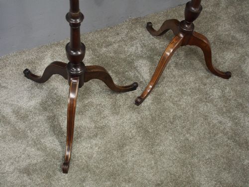 PAIR OF LATE GEORGE III MAHOGANY POLE SCREENS - ADDITIONAL PHOTO 8
