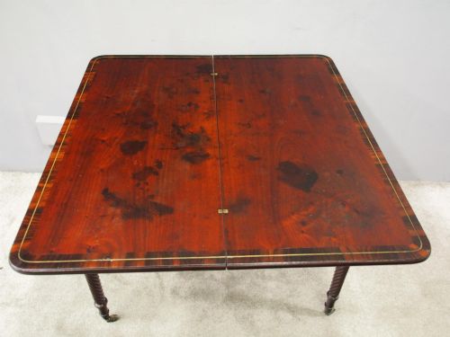 IRISH INLAID MAHOGANY FOLDOVER TEA TABLE - ADDITIONAL PHOTO 5