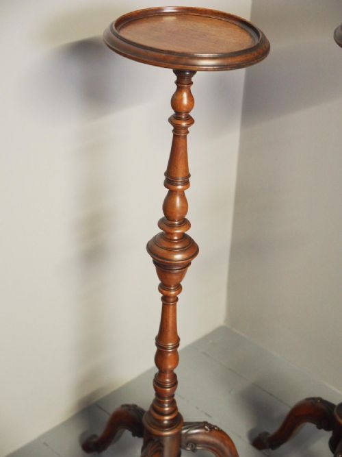 PAIR OF VICTORIAN MAHOGANY TORCHERES - ADDITIONAL PHOTO 3