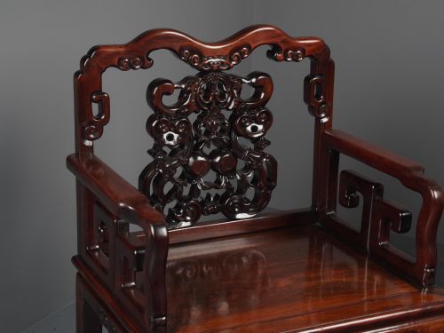 PAIR OF CHINESE QING DYNASTY HONGMU THRONE CHAIRS - ADDITIONAL PHOTO 4