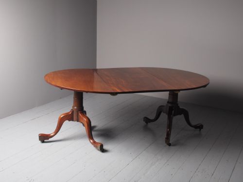 ANTIQUE GEORGIAN MAHOGANY TWIN PEDESTAL DINING TABLE - ADDITIONAL PHOTO 1