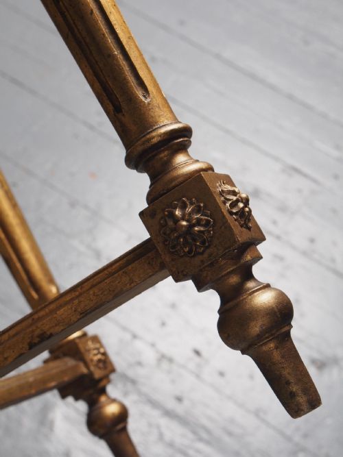 ANTIQUE STYLE GILTWOOD OCCASIONAL TABLE - ADDITIONAL PHOTO 10