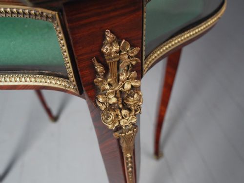 ANTIQUE FRENCH KINGWOOD HEARTSHAPED BIJOUTERIE TABLE - ADDITIONAL PHOTO 6